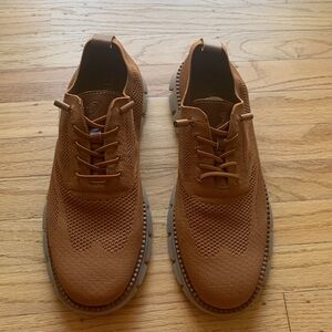 New Men’s Ultra Light Weight Shoes